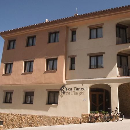 מלון Pinell de Bray Ca L'Angel מראה חיצוני תמונה
